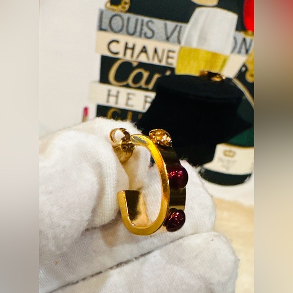 💎LOUIS VUITTON Chain Pierce Earrings Full Inclusion - Picture 8 of 17